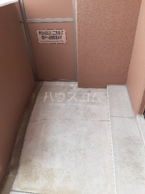 18/26 バルコニー