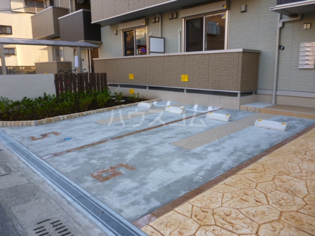 2/11 駐車場