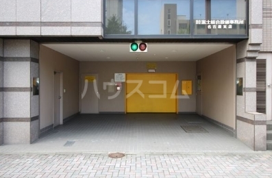 19/26 駐車場
