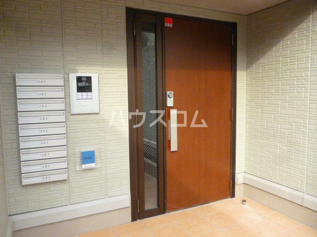 2/8 エントランス