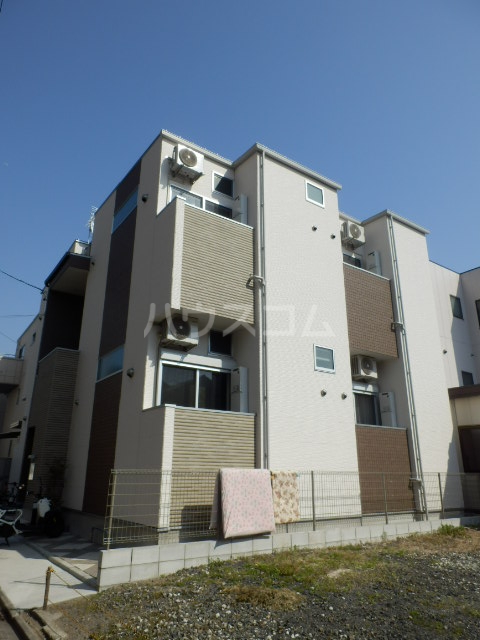 1/25 外観