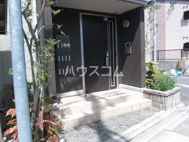 2/6 エントランス