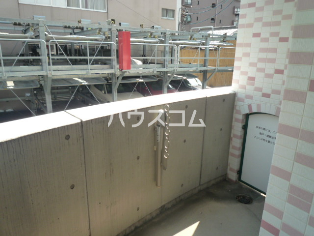 13/23 バルコニー