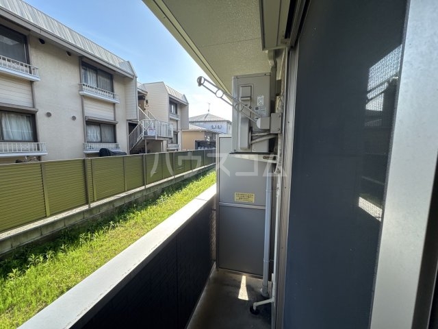 19/30 バルコニー