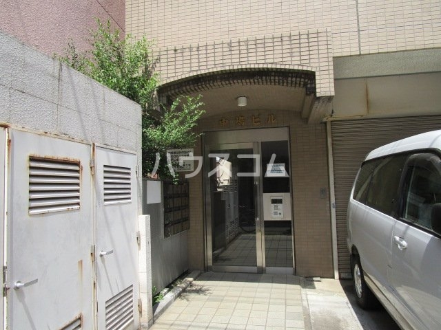 14/22 エントランス