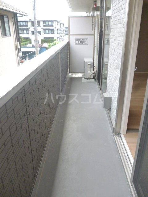 14/27 バルコニー