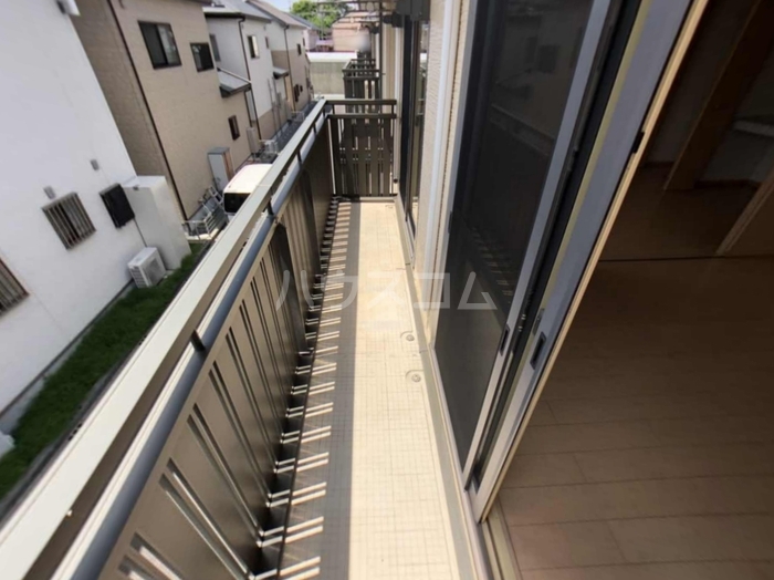 17/30 バルコニー