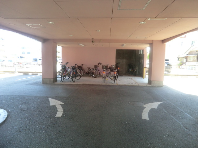 21/30 駐車場