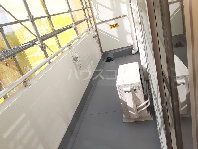 19/30 バルコニー