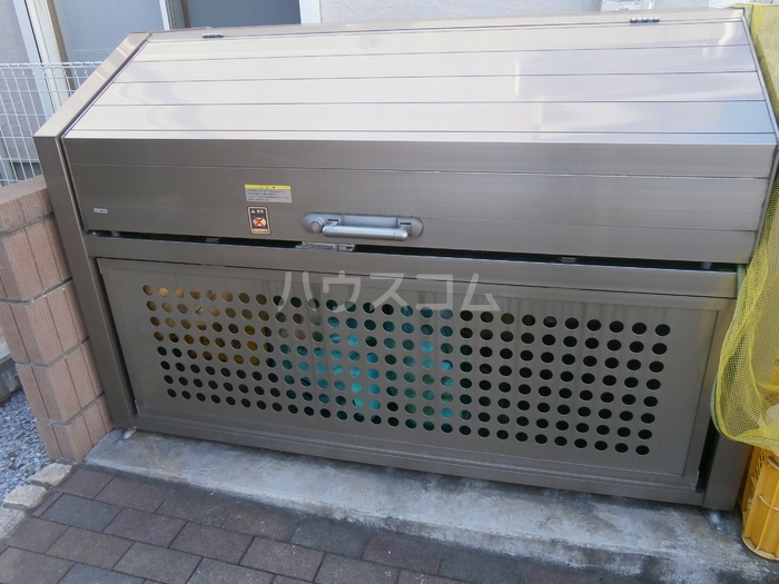 29/30 エントランス