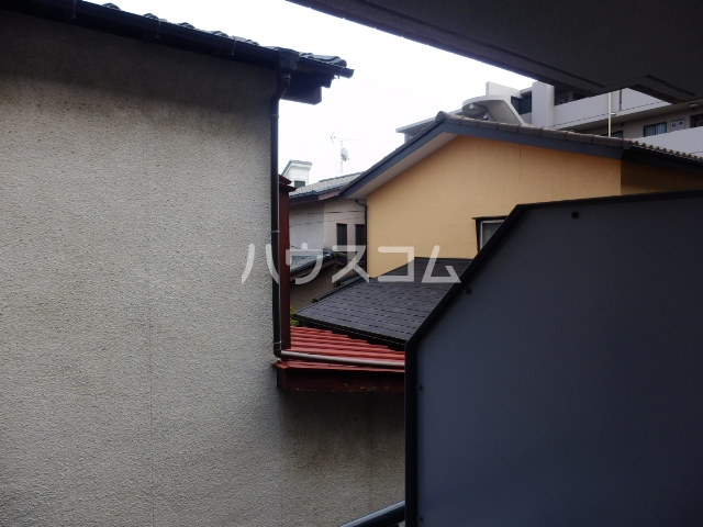 13/30 バルコニー