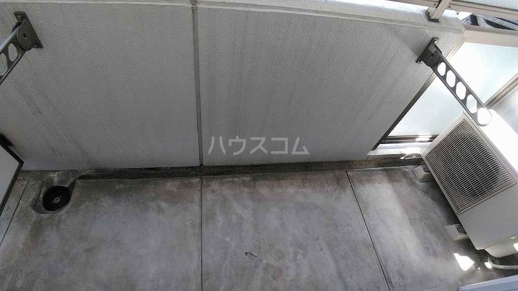 17/30 バルコニー