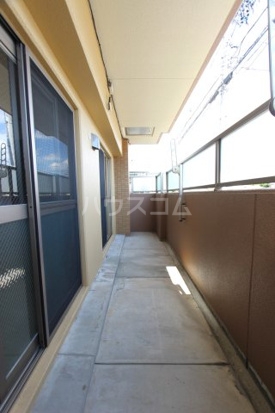 13/17 バルコニー