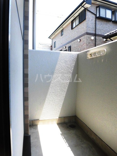 17/26 バルコニー