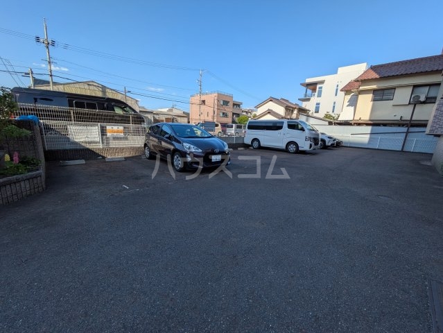 21/30 駐車場