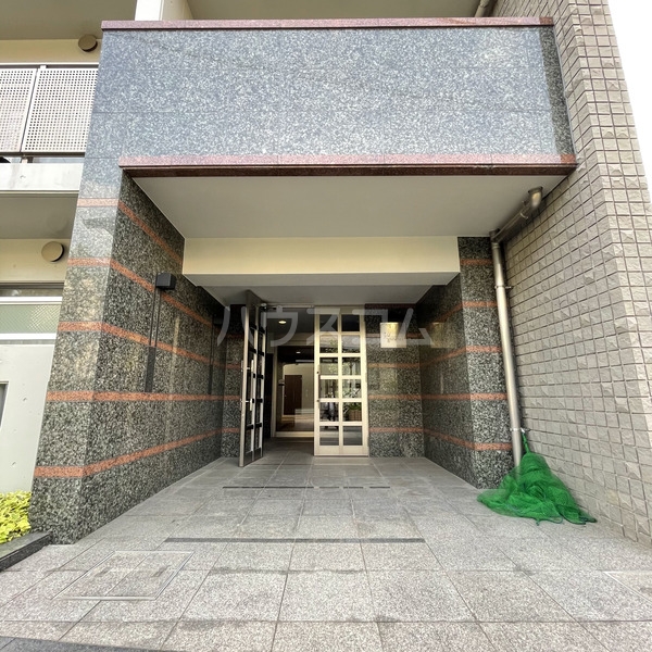 2/10 エントランス