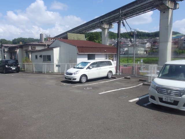 20/30 駐車場
