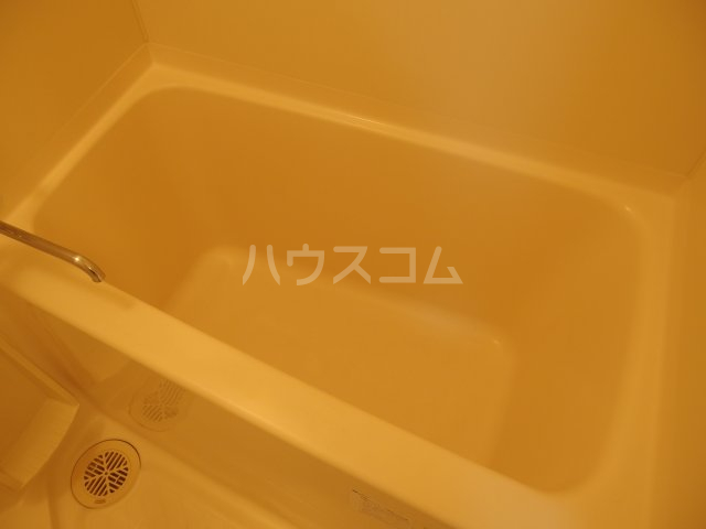 16/30 浴室