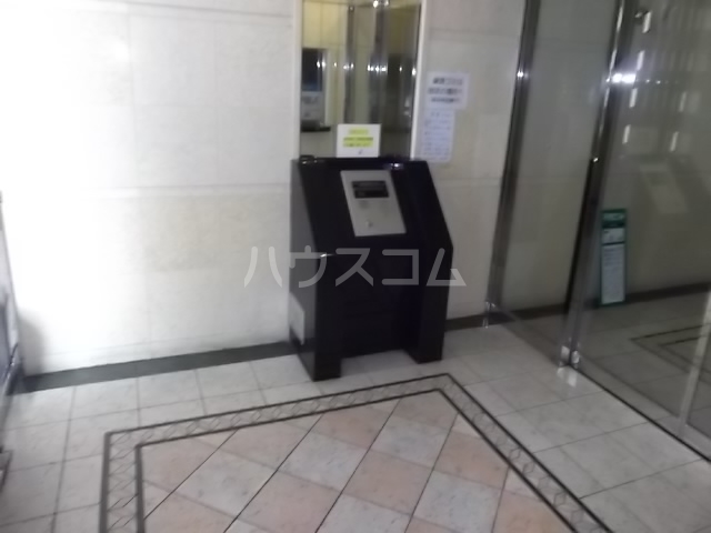 14/16 エントランス