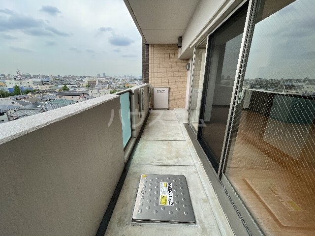 20/30 バルコニー