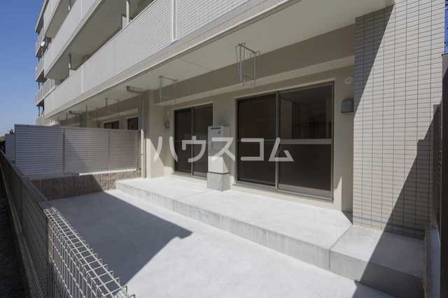 14/22 エントランス