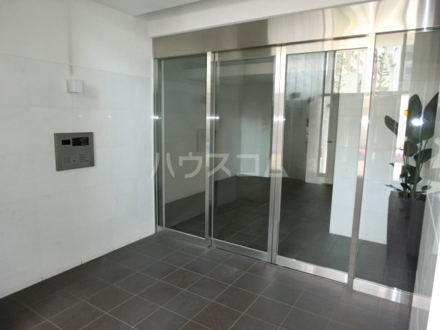 3/7 エントランス