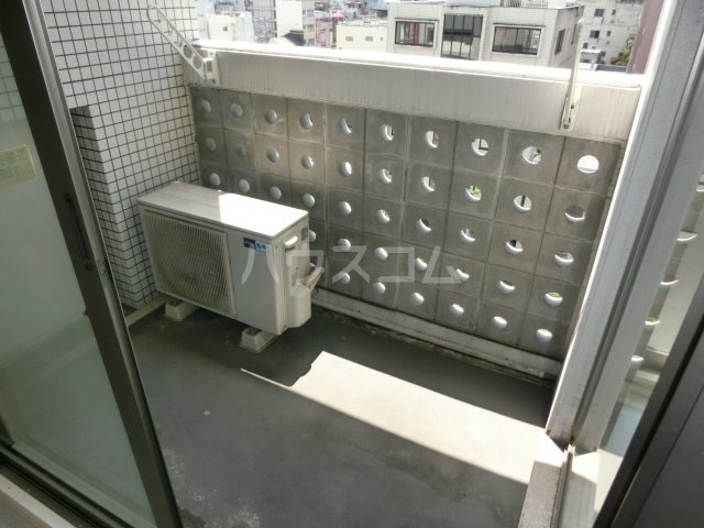 13/28 バルコニー