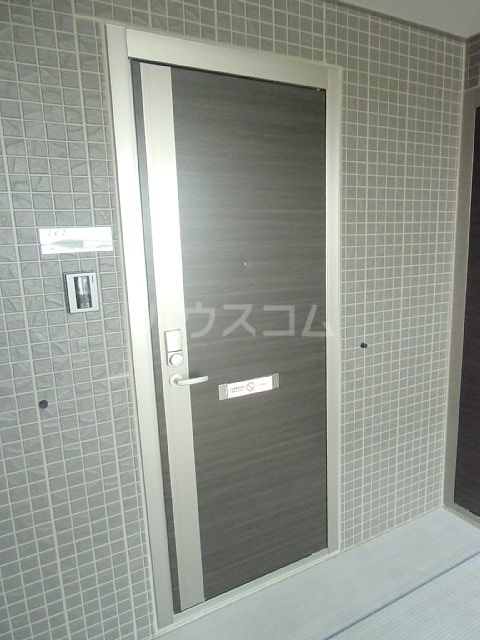 21/26 エントランス