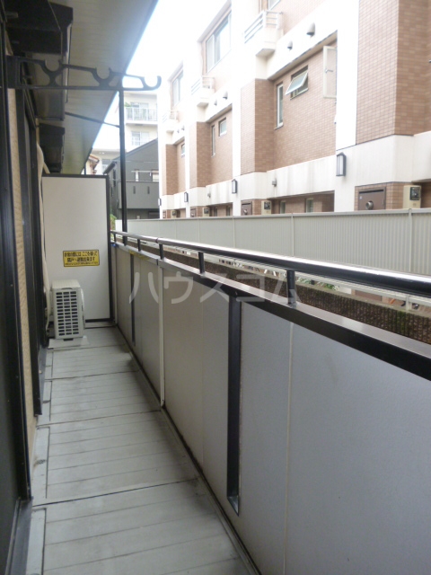 14/27 バルコニー