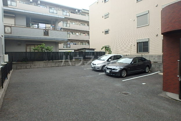 29/30 駐車場