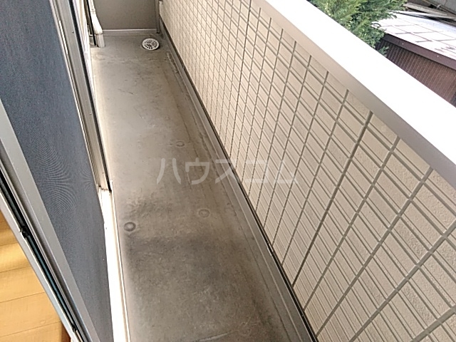 16/27 バルコニー