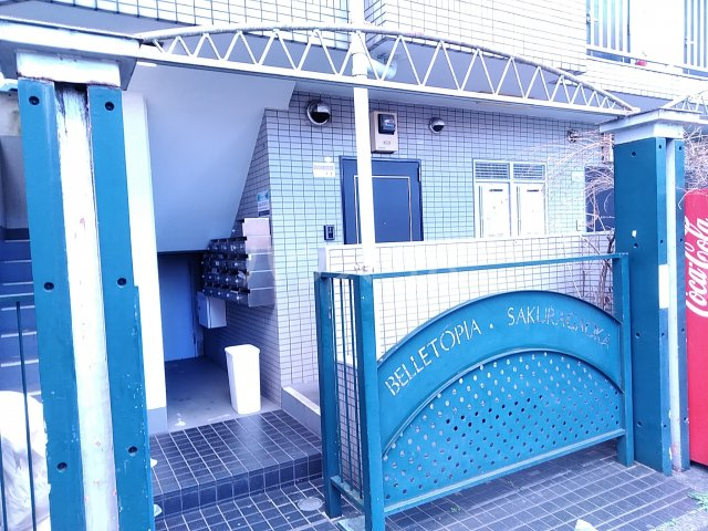 29/30 エントランス