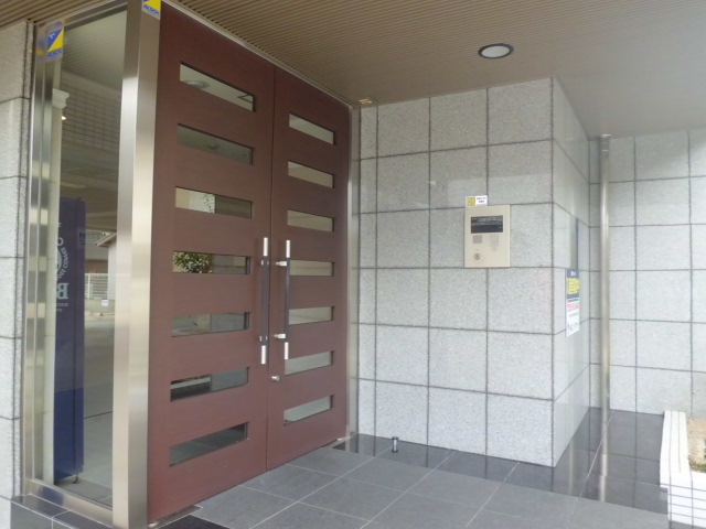 17/24 エントランス