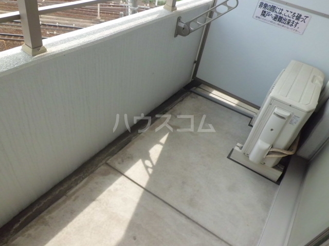 15/27 バルコニー