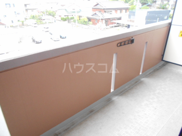 20/30 バルコニー