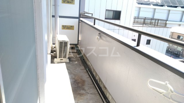 16/25 バルコニー