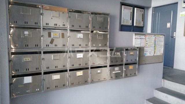 20/25 エントランス