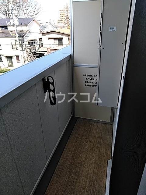 20/30 バルコニー