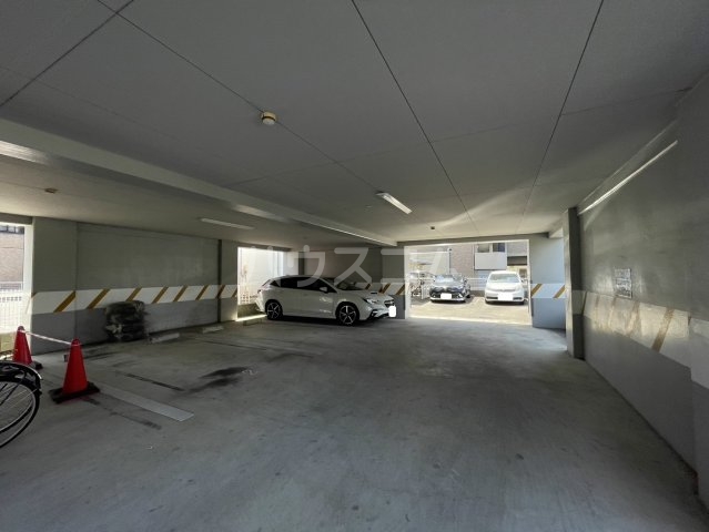 24/30 駐車場