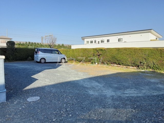 21/27 駐車場
