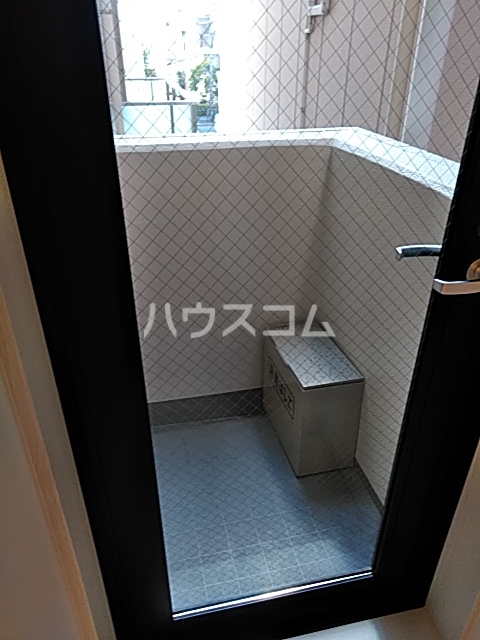 19/30 バルコニー