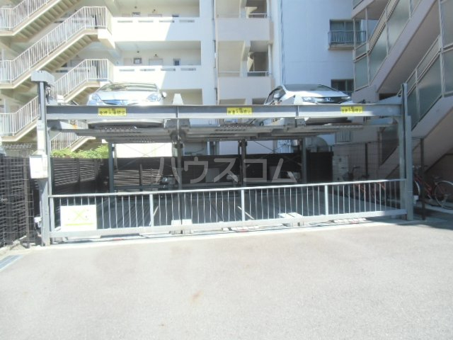 20/21 駐車場