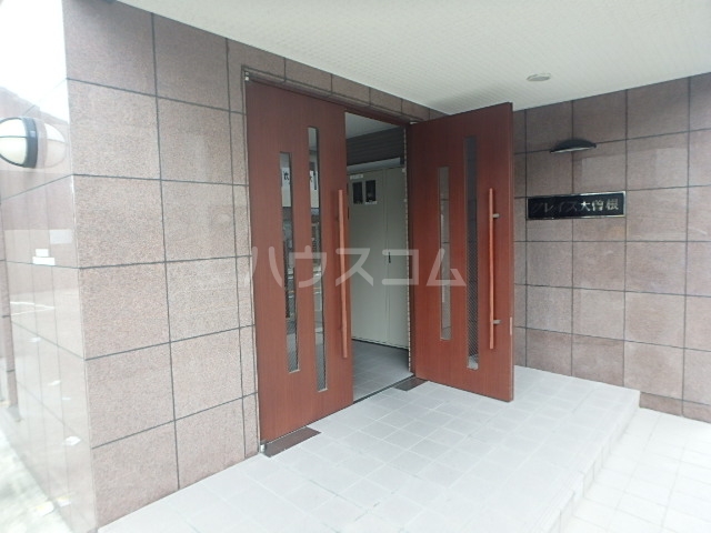 21/29 エントランス