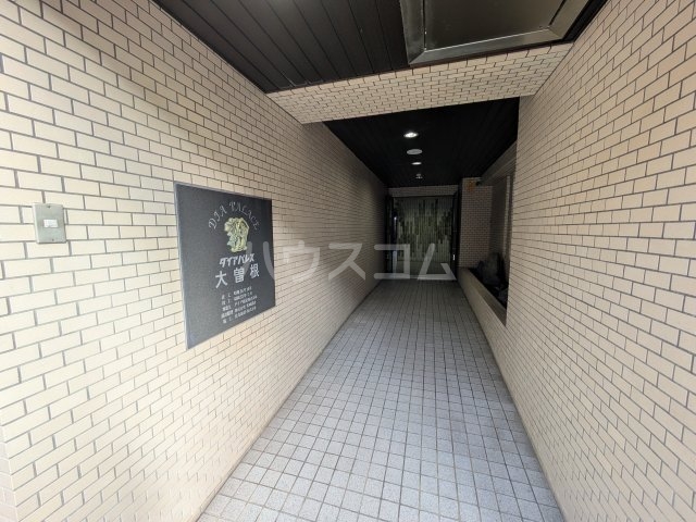 21/29 エントランス