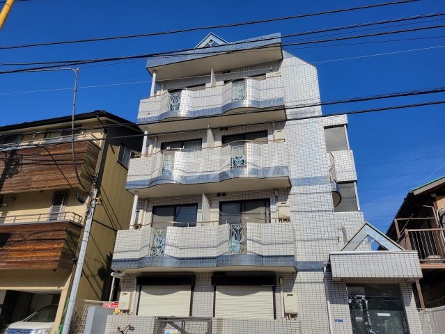 2/30 外観