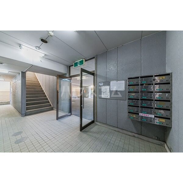 16/24 エントランス