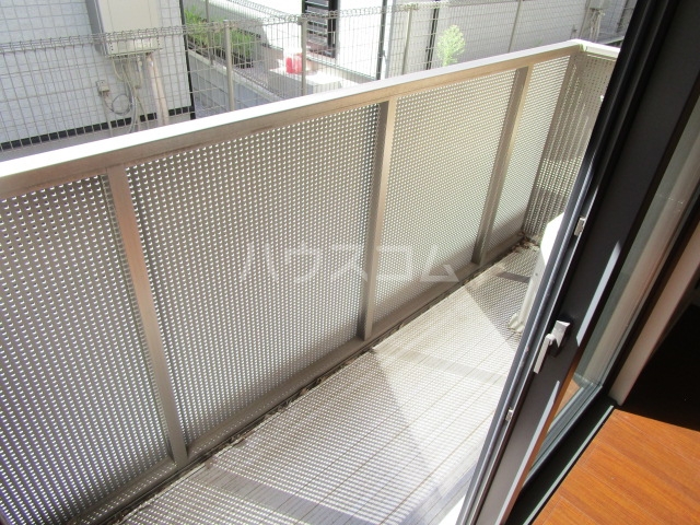 21/30 バルコニー