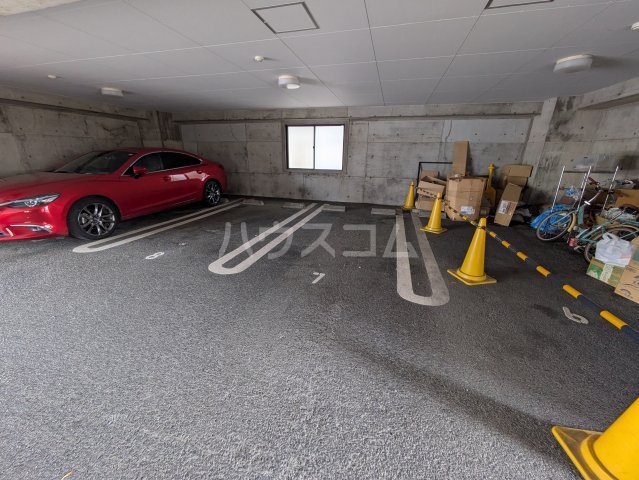 20/26 駐車場