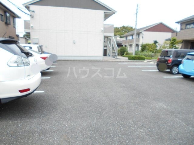19/26 駐車場