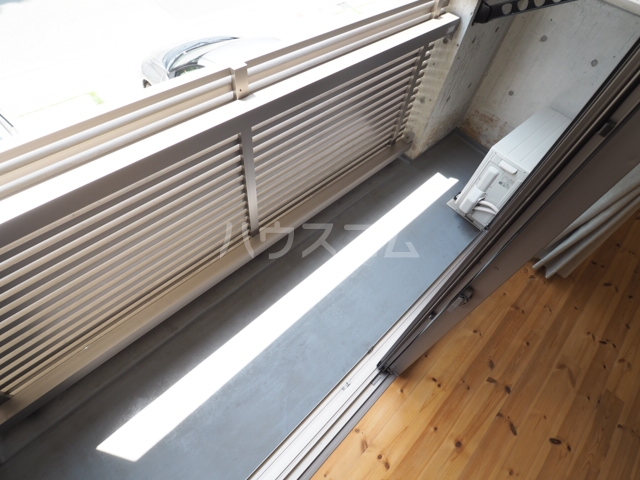 17/25 バルコニー